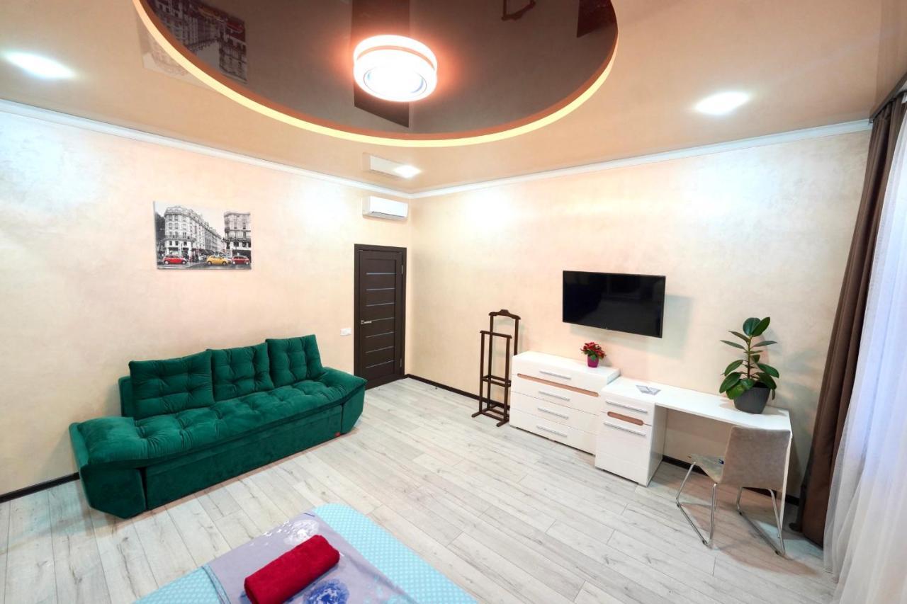 With 2 Bedroom Near Malevich And Opera House